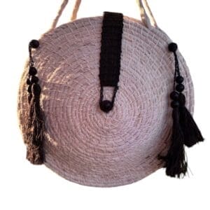 CARTERA CHICA TEJIDA EN CHAGUAR